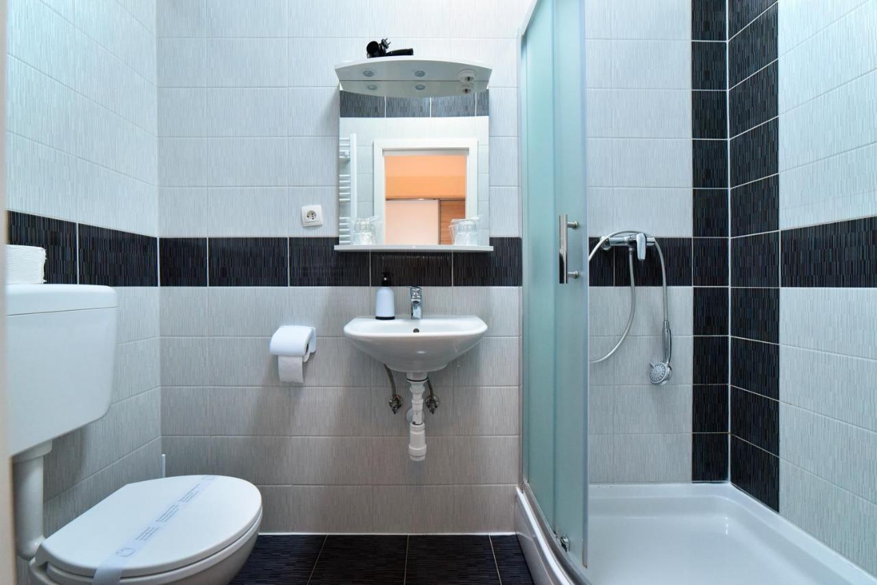 Virtus Apartments And Rooms With Free Private Parking Zagreb Ngoại thất bức ảnh
