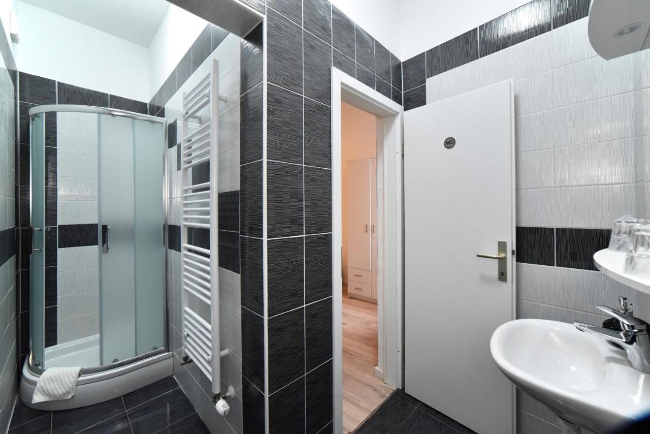 Virtus Apartments And Rooms With Free Private Parking Zagreb Ngoại thất bức ảnh