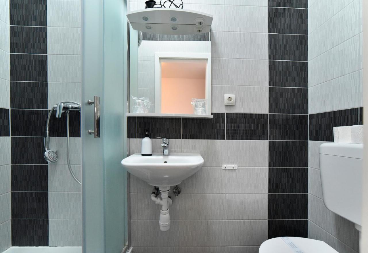 Virtus Apartments And Rooms With Free Private Parking Zagreb Ngoại thất bức ảnh